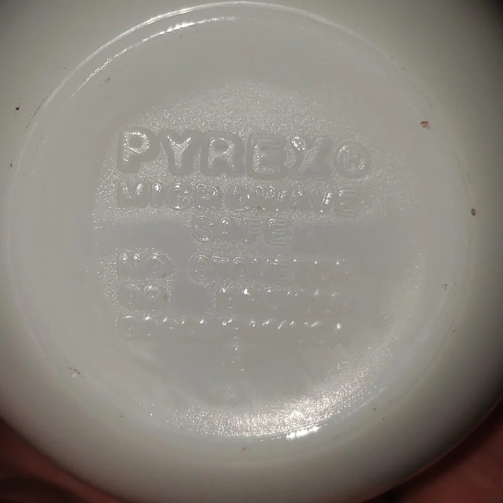 Set of 4 Pyrex Woodland Brown Coffee Tea Cup Mug Corelle Corning Ware Pattern